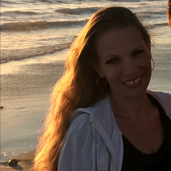 Meet your Posher, Samantha - Picture 1 of 1